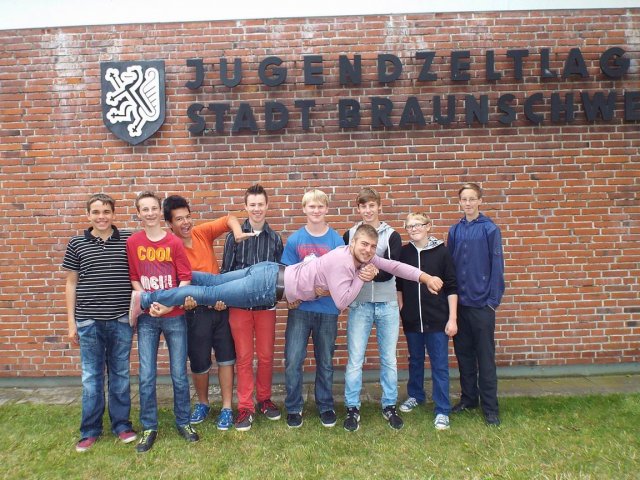 2014 Dorf 08